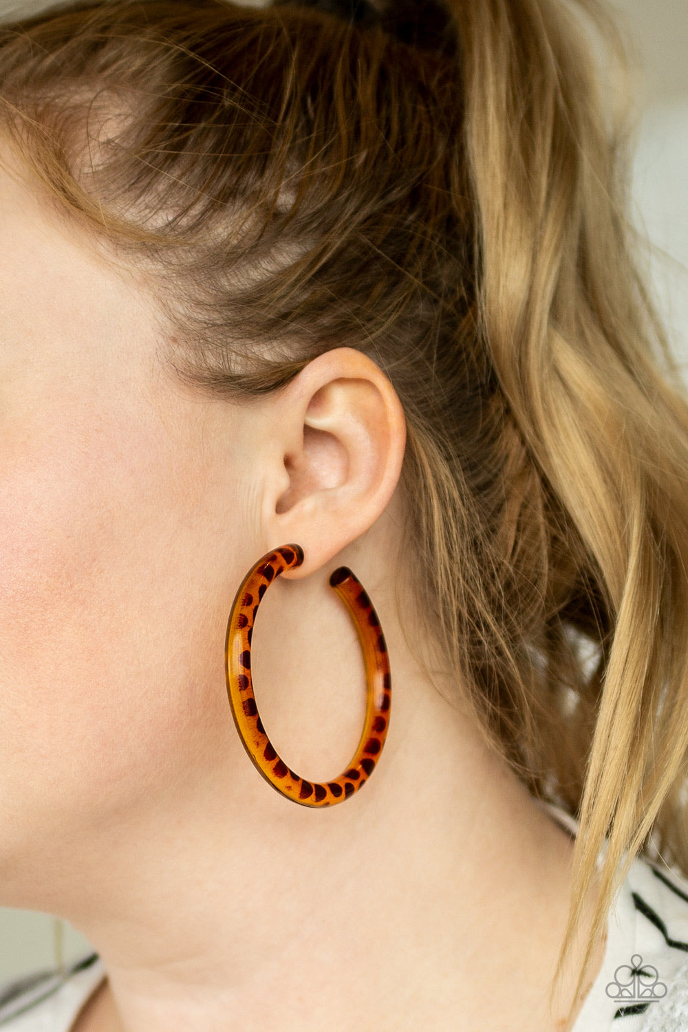 Miami Minimalist - Brown Earring