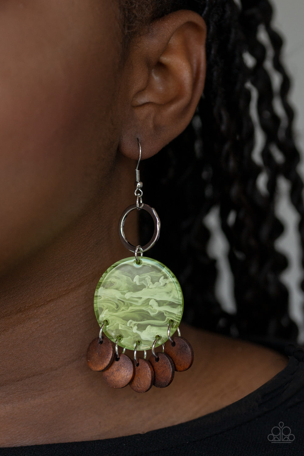 Beach Waves - Green Earrings