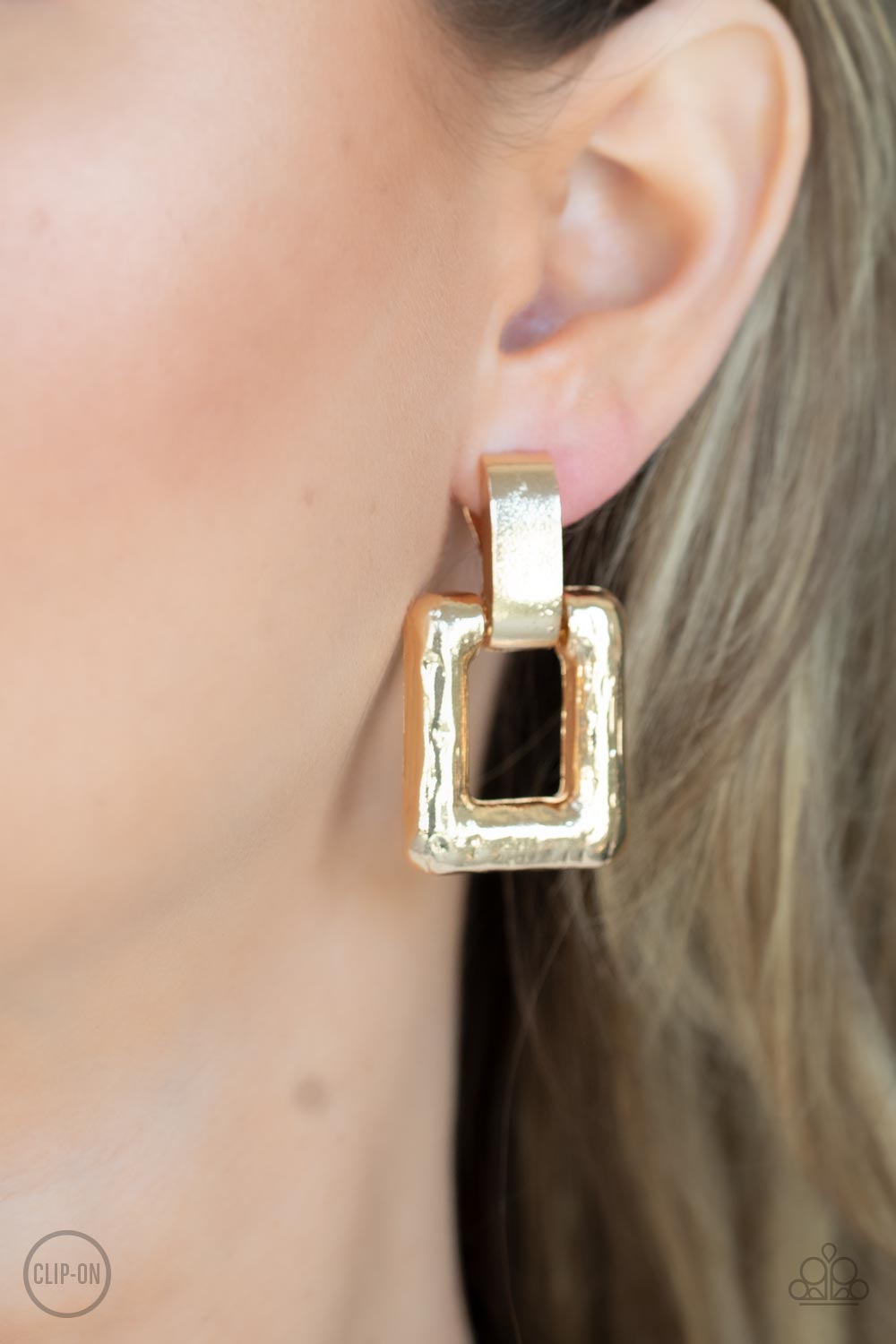 15 Minutes of FRAME - Gold Clip-on Earrings